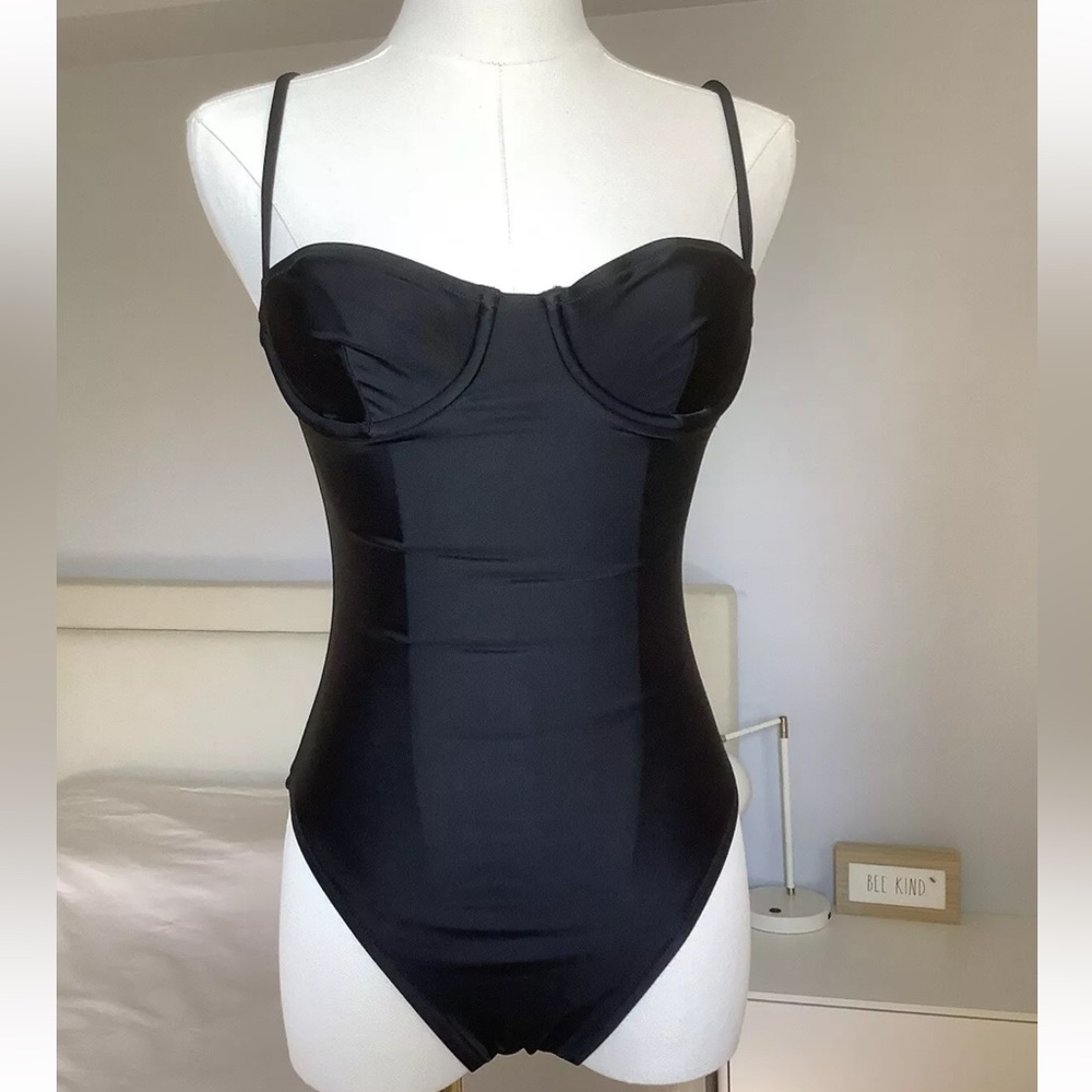 NWT J.Crew Heritage Balconette Underwire One Piece Swimsuit Black Size 2